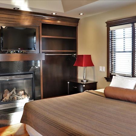 Westmount River Inn YYC Szoba fotó