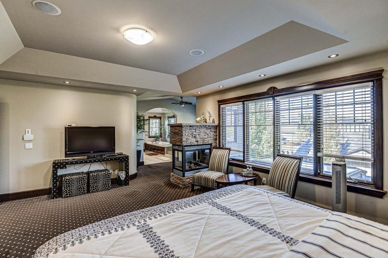 Westmount River Inn YYC Kültér fotó