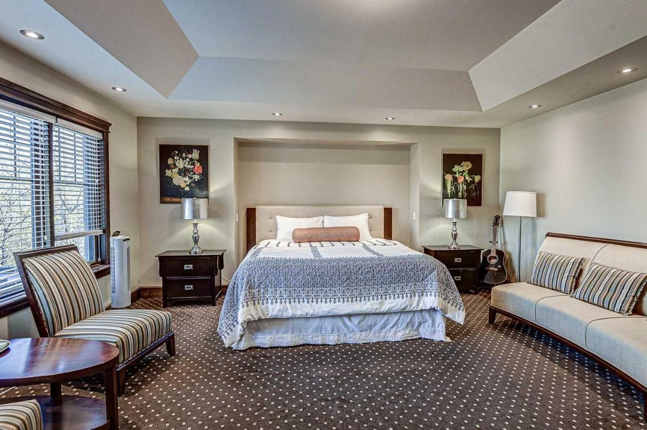 Westmount River Inn YYC Kültér fotó