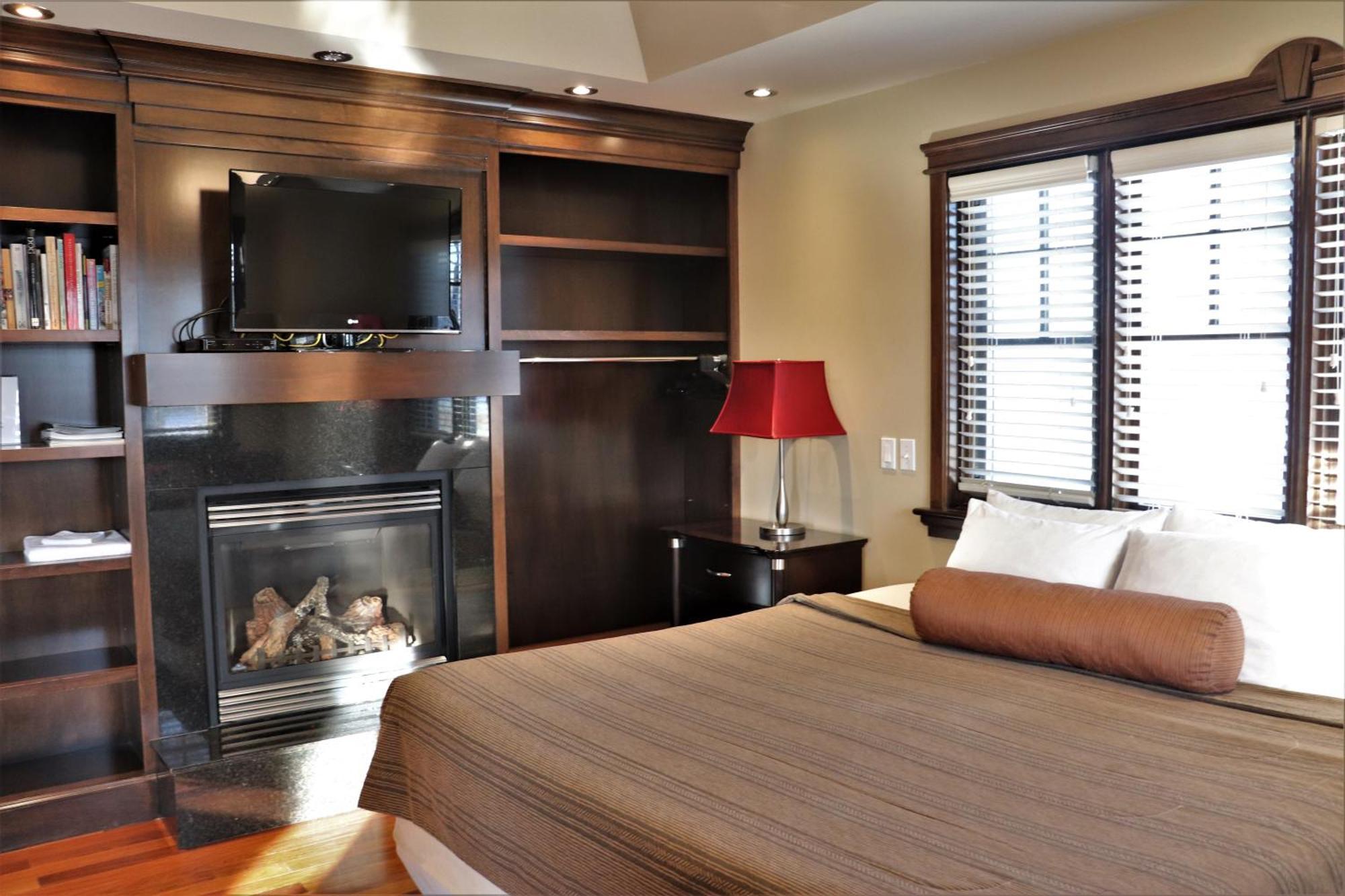 Westmount River Inn YYC Szoba fotó
